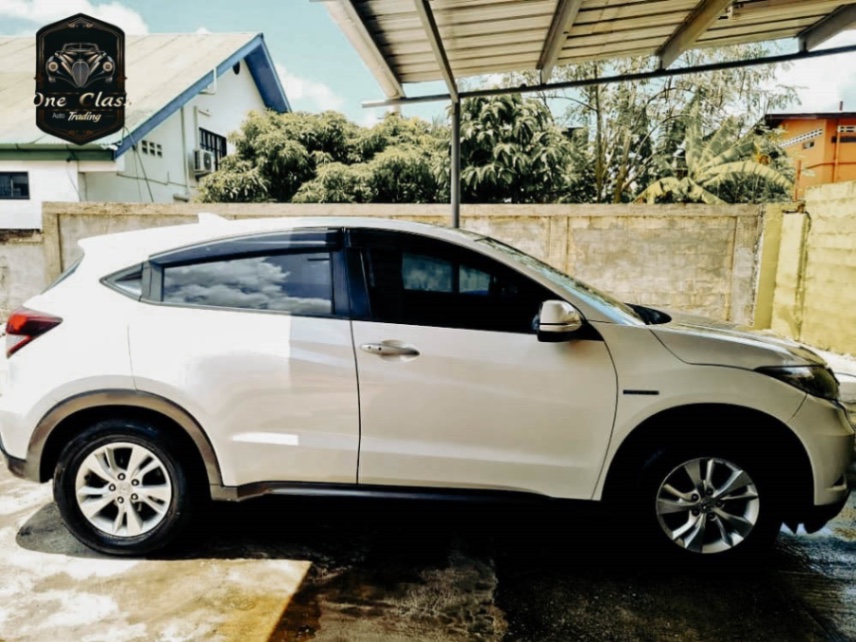 2019 Honda Vezel PDW Series - Fully Loaded and Ready to Go!