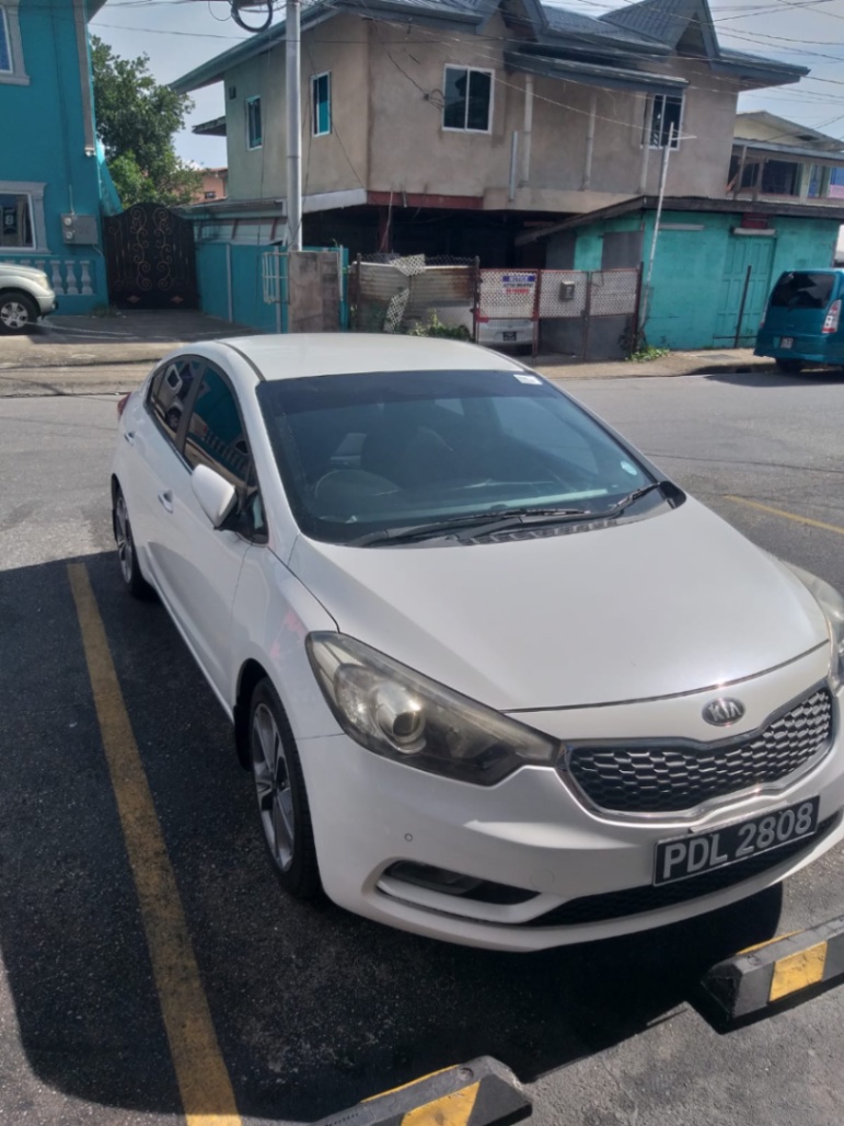 2016 Kia Cerato - Efficiency and Comfort